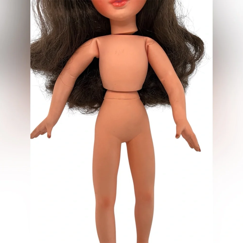 Furga Italy Vittoria Doll 14” Vtg Brunette Hair Blue Eyes Posable 60s “V” Girls